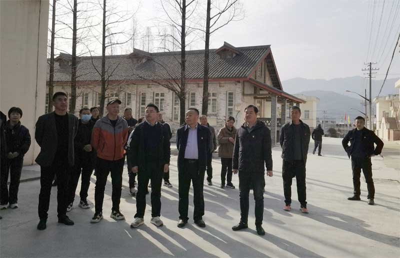 市粮食储备库有限公司党支部到 qy球友会官网联合开展主题党日···