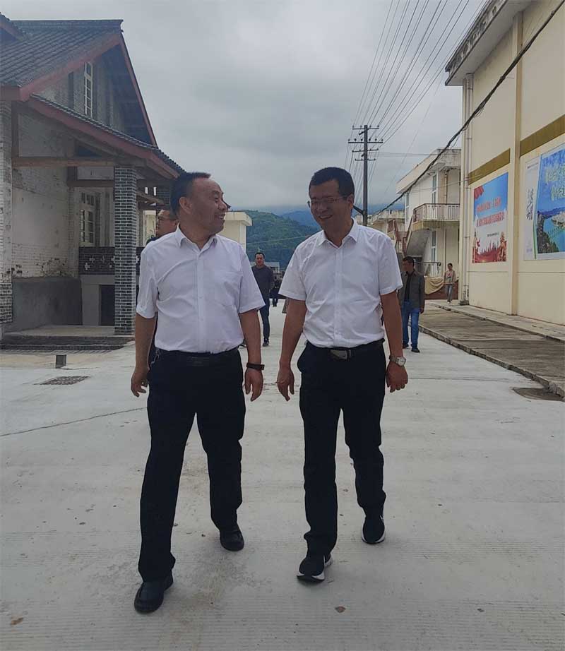 浙江省农业科学院蚕桑与茶叶研究所一行到安康qy球友会官网考···