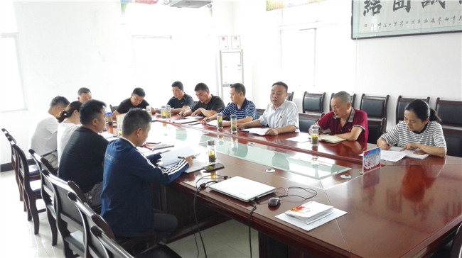 市蚕种场党委开展警示教育活动